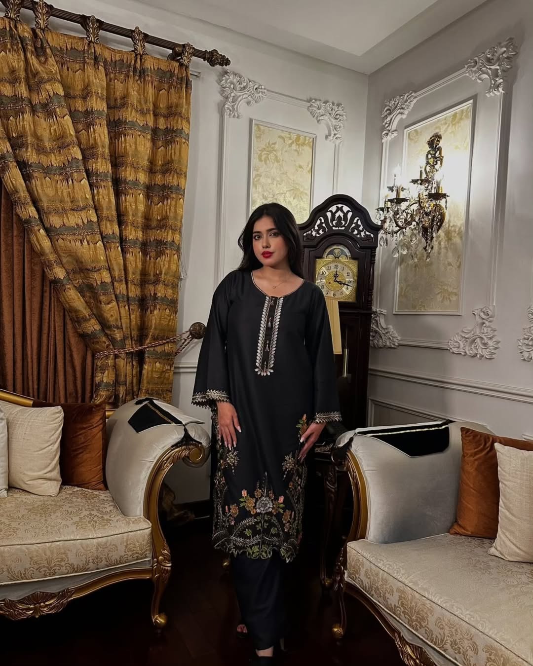 ANEELA EMBROIDERY 2PC
