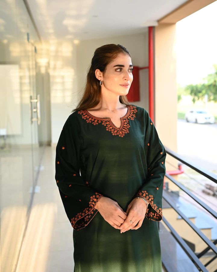 GRACE EMBROIDERY 2PC