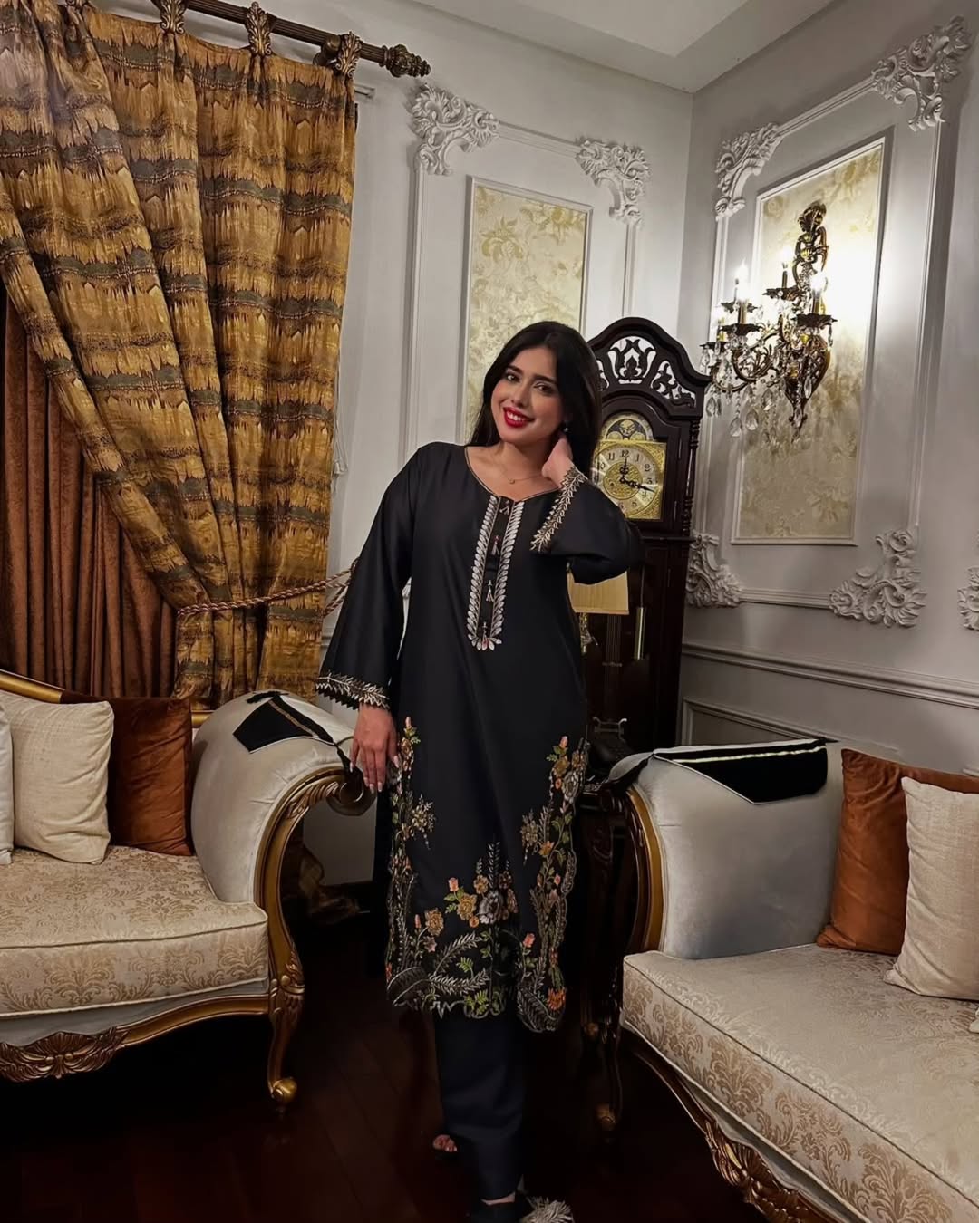 ANEELA EMBROIDERY 2PC
